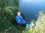 In Memoriam Ries van den Broek